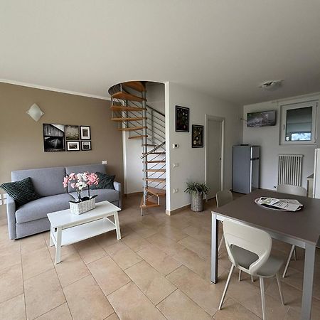 Un Balcone Sul Garda Lägenhet Tremosine Exteriör bild